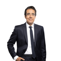Darius Rochebin Taille, sa Religion, Via Privée, Salaire, épouse, Enfants