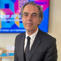 Philippe Dessertine : Biographie et Informations sur Sa Vie